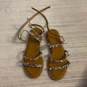 outgoing sandals